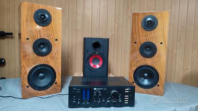 Amplificatore integrato Sansui AU-D5 con casse 