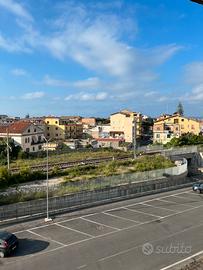 Appartamento al centro vista mare