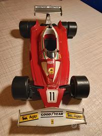 FERRARI 312 T2 MODELLINO SCALA 1:16