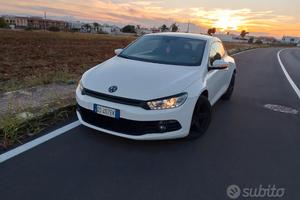 Volkswagen Scirocco 2.0 TDI 140 CV manuale 
