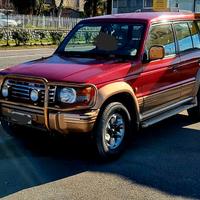 Mitsubishi pajero 7 posti permuto auto / moto