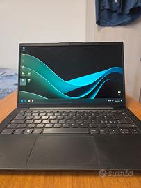 Lenovo IdeaPad 5  ryzen 5500u 8gb ram