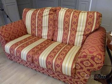 Divano due posti