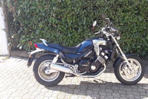 moto yamaha fzx 750
