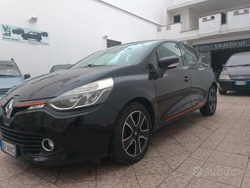 Renault Clio 0.9 TCe 12V 90CV Start&Stop 5 porte E