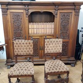 Mobili d'Epoca di legno massiccio 