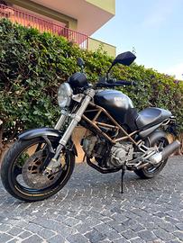 Ducati Monster 600 Dark
