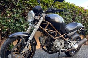 Ducati Monster 600 Dark