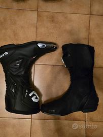 Stivali ELEVEIT  tg. 44