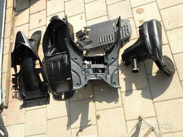 Ricambi plastica nera Honda SH300i (n.142)