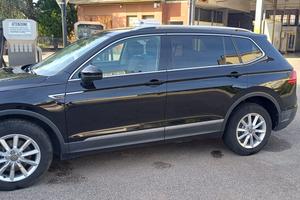 Macchina vw tiguan allspace