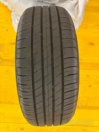4 gomme estive Goodyear EfficientGrip 215/55 R17