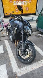Z900 P Pari al nuovo