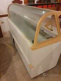 Vetrina freezer per gelati