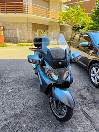 Suzuki Burgman 650 executive