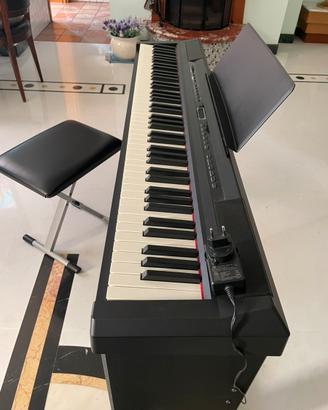 PIANOFORTE DIGITALE CON 88 tasti pesati CASIO