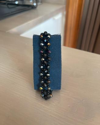 Bracciale con perline e cristalli