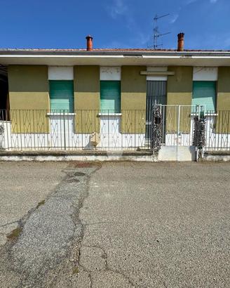 CASA SEMINDIPENDENTE A SAN GERMANO VERCELLESE