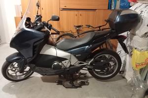 Honda Integra 700 - 2014