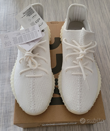 Yeezy Boost 350 V2 Triple White originals