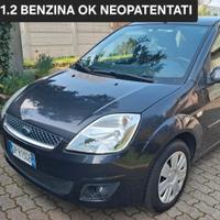 Ford Fiesta 1.2 16V 5p. Ghia