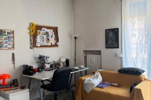 Stanza grande doppia uso singola in Mazzini