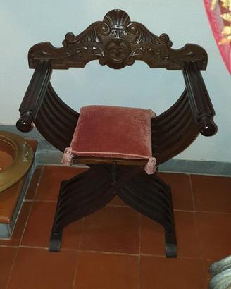 Sedia a Savonarola (o Dantesca)