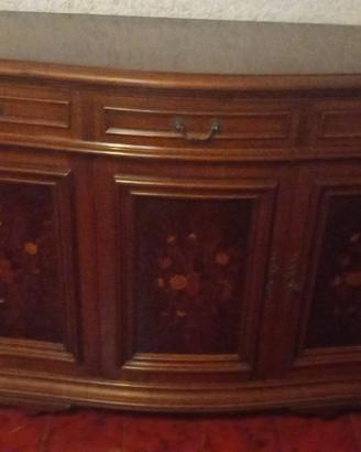 Elegante Credenza / Buffet in legno con intarsi