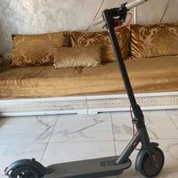 Monopattino elettrico AovoPro 36V