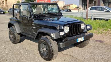 Jeep Wrangler 4.0 ASI Sport