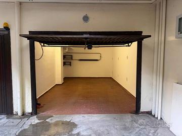 Box / Garage di 22 m² a Milano