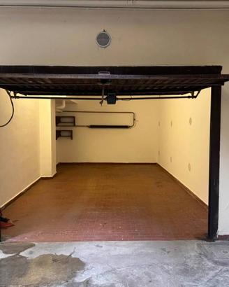 Box / Garage di 22 m² a Milano