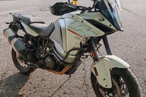 KTM 1290 Super Adventure T