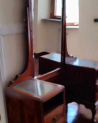 Consolle in noce anni 20, sedie e panca