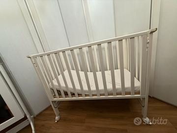 Lettino/culla  azzurra design