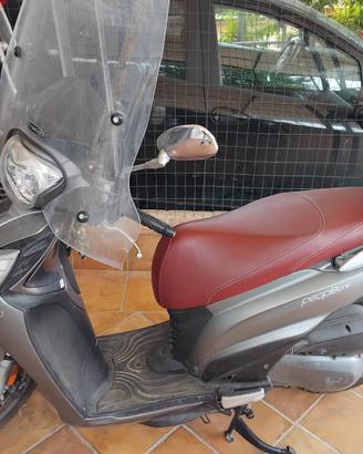 Kymco People One 150 (2020) – 11.600 km