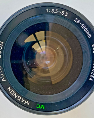 Magnon Auto MC Zoom 28-100mm F/3.5-4.5  xOlympusOM