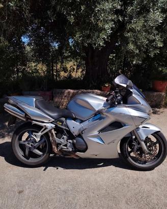 Honda VFR 800 vtech 2005