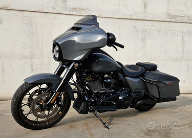 Harley Davidson Street-Glide ST