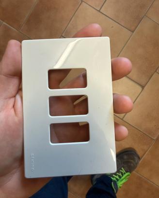 Placca 3 posti Magic