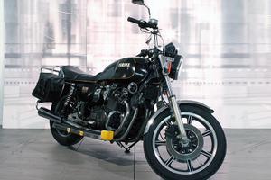 Yamaha XS 1100