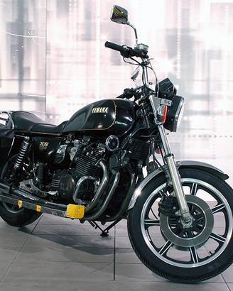 Yamaha XS 1100