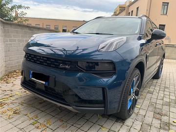 Link&CO 01 -PHEV Autom.