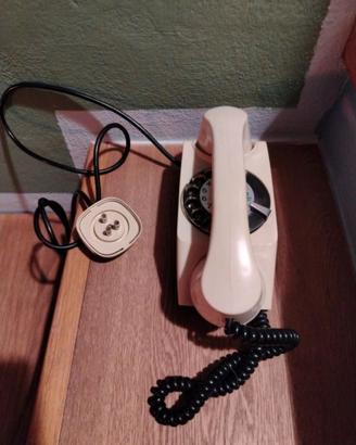 Telefono fisso safnat Milano anni 70