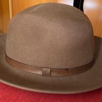 Cappello 100% lana vergine
