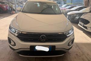 Volkswagen T-Roc 2022 2.0 150 CV DSG 24 mesi garan
