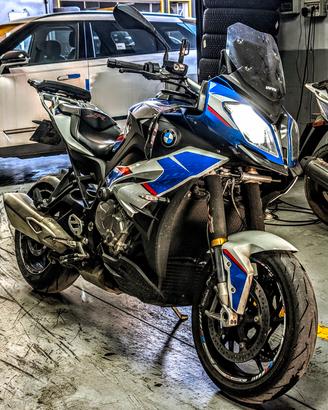 BMW S1000XR 2019