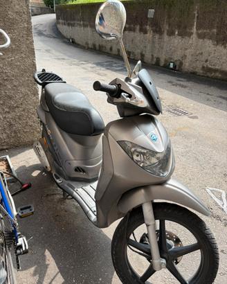 Piaggio Liberty 50 4T-funzionante / PREZZO AFARE