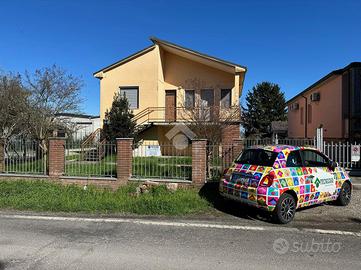 CASA INDIPENDENTE A VOGHERA