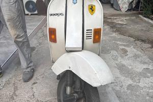 Vespa 50